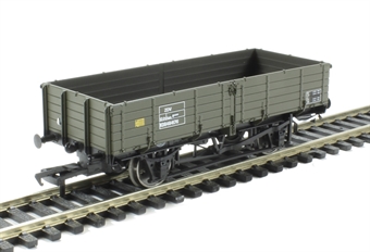 12 Ton Pipe Wagon in BR engineers olive green