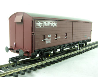 35 ton VAA sliding door box van in Railfreight bauxite livery