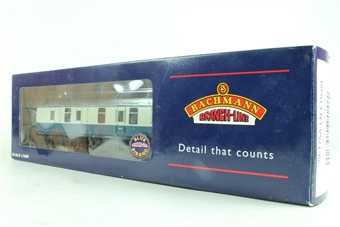 BR MK1 BG Full Brake Coach in BR Blue & Grey Livery M84281 