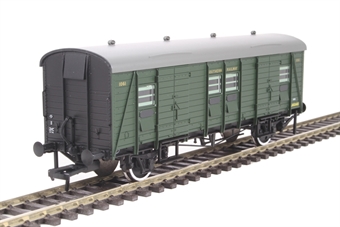 SR PLV luggage van 1061 in Southern Railway olive green
