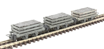 4-wheel slate wagons in grey with load - pack of 3 - weathered