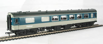 BR Mk1 SK Pullman kitchen 2nd coach in blue grey - E334E - working table lamps