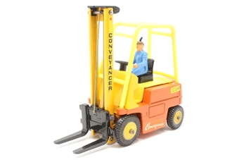 Conveyancer Fork Lift Truck