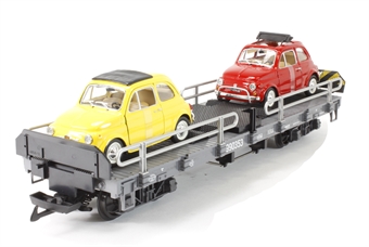 Car transporter with 2 Fiat 500DB cars