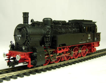 Class 94(5-18) 0-10-0 Tank loco of the German DB in black & red livery Epoch III 