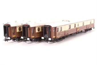 Pack of Three 'Fleche D'Or' Pullman Cars (2 x Dining Cars and 1 x Baggage Car) of the CIWL