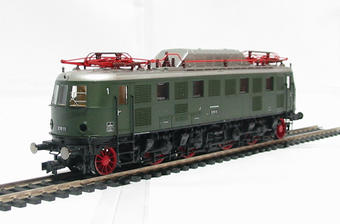 Class E19 2-8-2 Electric loco of the German DB in olive green livery Epoch III 