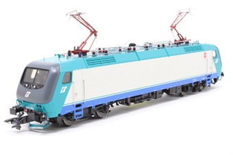 Class E412 004 of the FS (DCC on board, 3-rail AC)