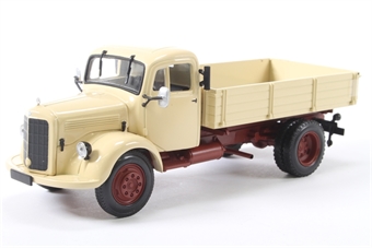 Mercedes-Benz L3500 Tipper in Beige & Red