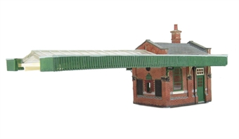 Great Central Station Booking Office and Canopy (in plain white box)