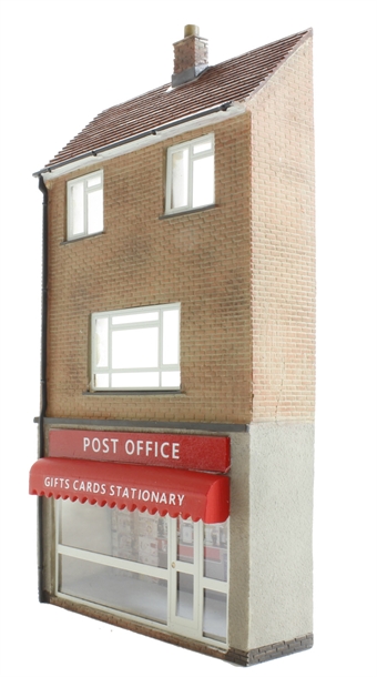 Low relief post office with maisonette (70 x 19 x 132mm)