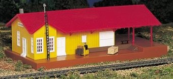 Freight Station with Light Kit