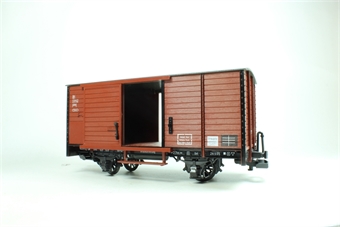 Covered goods van of the DR