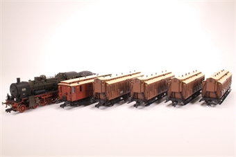 Prussian Passenger Train Pack - Includes DCC Sound-fitted Class P8 4-6-0 & 5 x Coaches of the KPEV, Epoch I