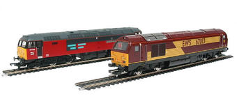 Post Twin Pack - Past & Present class 67 in EWS & class 47 in RES red