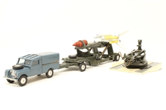 Major Gift Set No.4, Bristol 'Bloodhound' Guided Missile with Launching Ramp, Loading Trolley and R.A.F. Land Rover