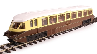 Streamlined railcar 12 in GWR lined chocolate and cream with shirtbutton emblem