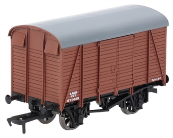 12-ton box van in LMS bauxite - 144835