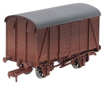 12-ton box van in LMS bauxite - 144835 - weathered