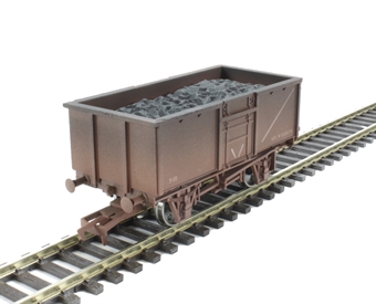 16-ton steel mineral wagon in BR bauxite - M620674 - weathered