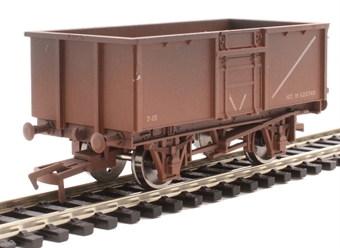 16-ton steel mineral wagon in BR bauxite - M620740 - weathered