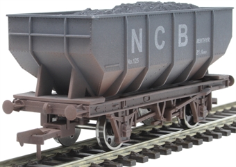 21-ton mineral hopper "NCB" - 140 - weathered