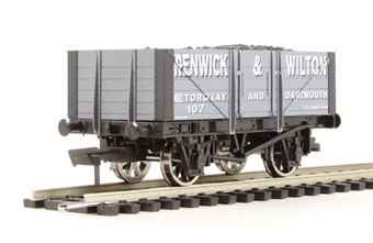 5-plank open wagon "Renwick & Wilton" - 107