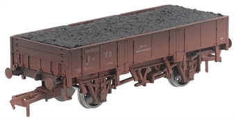 Grampus engineers open wagon in BR bauxite - DB990644 - weathered