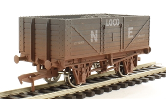 7-plank open wagon in NE grey - 454941 - weathered