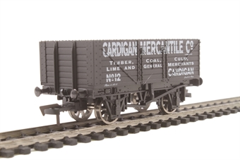 7-plank open wagon "Cardigan Merchantile" - 12