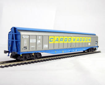 Cargowaggon in silver with blue ends 27976954