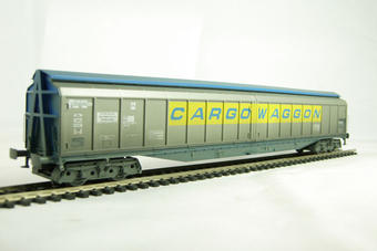 Cargowaggon in blue & silver (weathered)