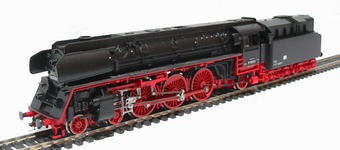 Class 01.5 4-6-2 Steam powered Reko of the German DR in black & red livery Epoch IV