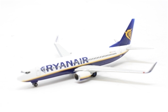 Boeing B737-8AS Ryanair EI-DHZ 2000s colours new generation