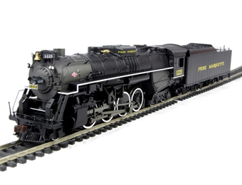 American 2-8-4 Berkshire steam locomotive 1225 with tender in "Pere Marquette" black livery (DCC on board)
