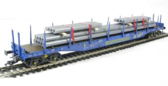 Cargowaggon IPE/IGE557 bogie flat 4647 026 with pipes load (weathered)