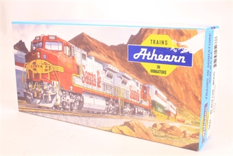 40' Wooden Boxcar in Great Northern Livery