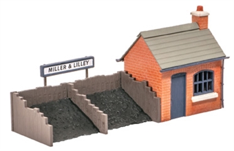 Coal depot with staithes - plastic kit