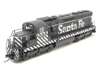 SD24 EMD 919 of the Santa Fe