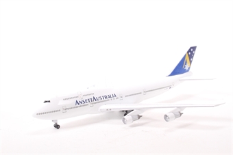Boeing B747-312 Ansett Australia VH-INJ 1990s colours Named Spaceship with stand