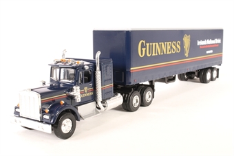 Kenworth T925 Semi box trailer Guiness