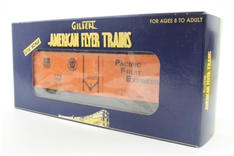 Reefer car 'Pacific Fruit Express' 1697