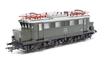 Class BR E44 051 of the DR