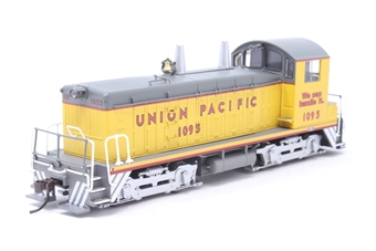NW2 EMD 1095 of the Union Pacific - DCC sound fitted