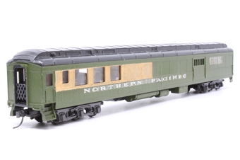 Heavyweight combine car - undecorated