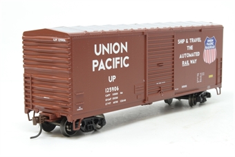 40' Modern boxcar 'Union Pacific' 125906