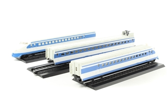 Shinkansen 3-car set - static model