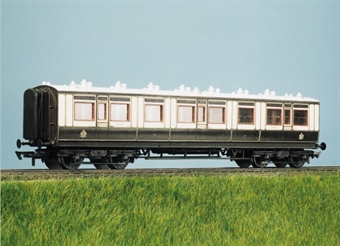 LNWR 50' arc roof third class coach - plastic kit