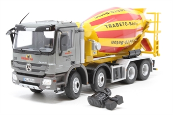 Mercedes Benz Actros 8x4 mixer 'Trabeto'