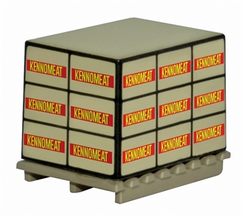 Pack of 4 pallets with loads "Kennomeat"